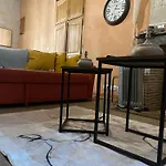 Superbe Appartement historique Rue Colbert